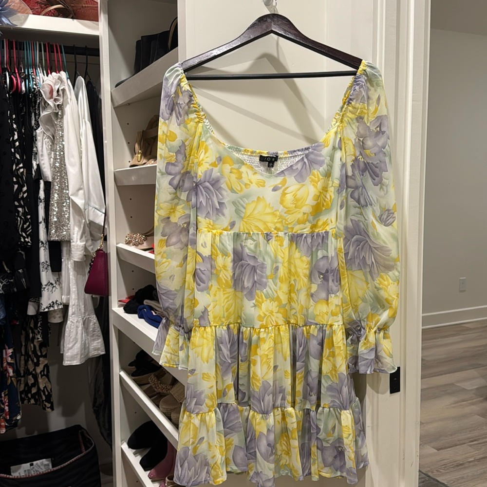Fore size small yellow floral dress